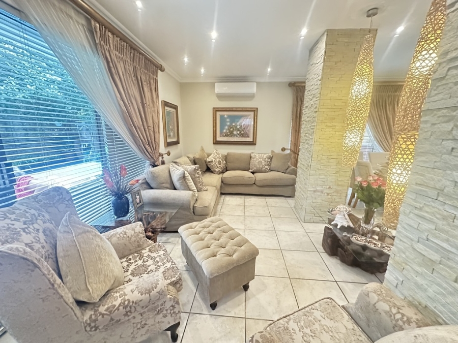 4 Bedroom Property for Sale in Wilderness Central Western Cape